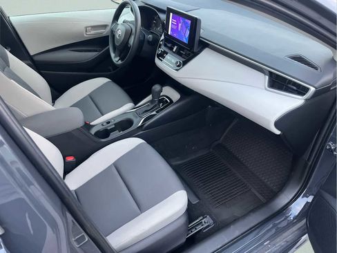 Used 2023 Toyota Corolla LE image 13