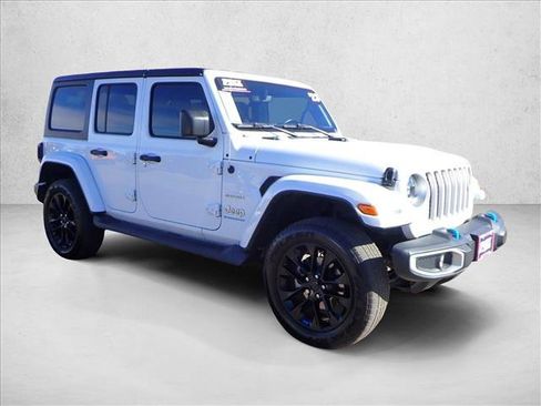 Used 2023 Jeep Wrangler Sahara w/ Cold Weather Group image 6
