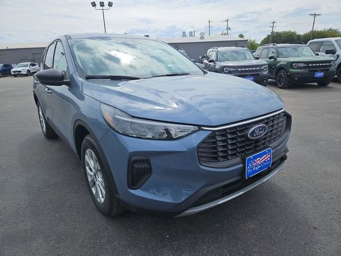 New 2026 Ford Escape Active image 2
