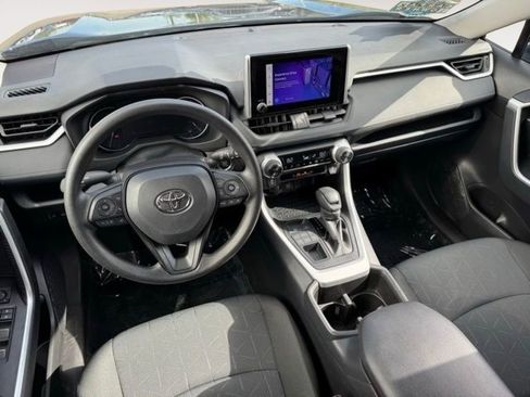 Certified 2025 Toyota RAV4 XLE AWD/4WD image 6