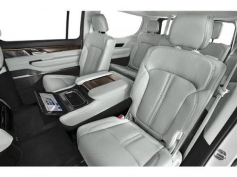 Used 2022 Jeep Grand Wagoneer Series III w/ Rear Seat Video Group 1 image 16