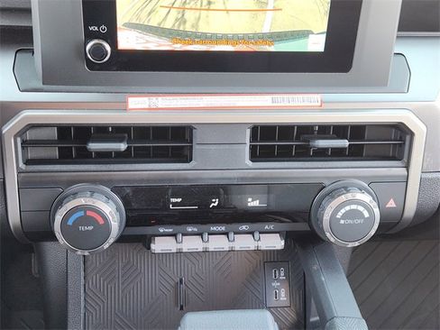 Used 2025 Toyota 4Runner SR5 image 14