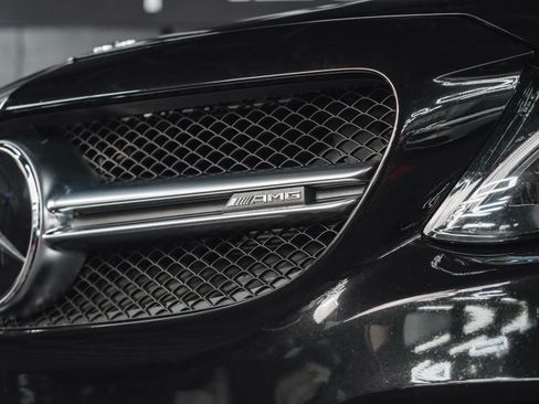 Used 2017 Mercedes-Benz C 63 AMG S image 5