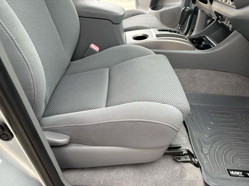 Used 2010 Toyota Tacoma PreRunner RWD image 32