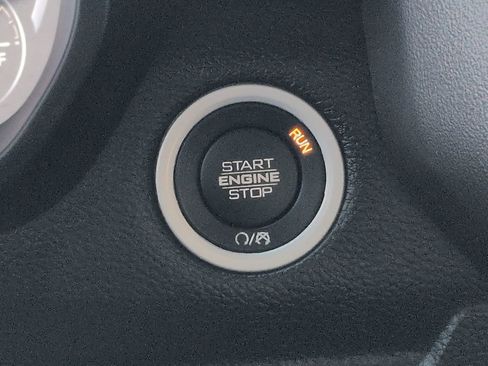 Certified 2023 RAM 1500 Laramie image 26