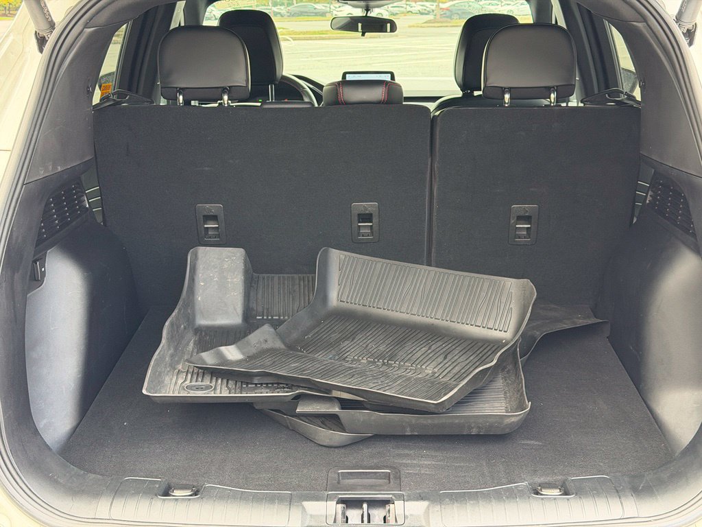 Used 2023 Ford Escape ST-Line w/ Equipment Group 301A FWD image 8