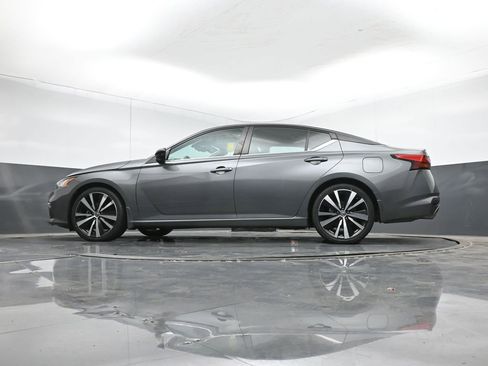 Used 2021 Nissan Altima 2.0 SR image 37