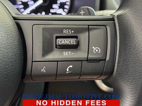 Used 2023 Nissan Rogue S AWD/4WD image 36