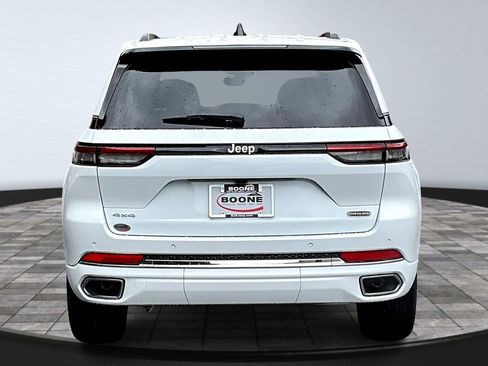 New 2025 Jeep Grand Cherokee Overland w/ Trailer Tow Package image 4