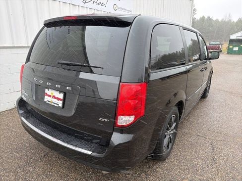 Used 2017 Dodge Grand Caravan GT image 11