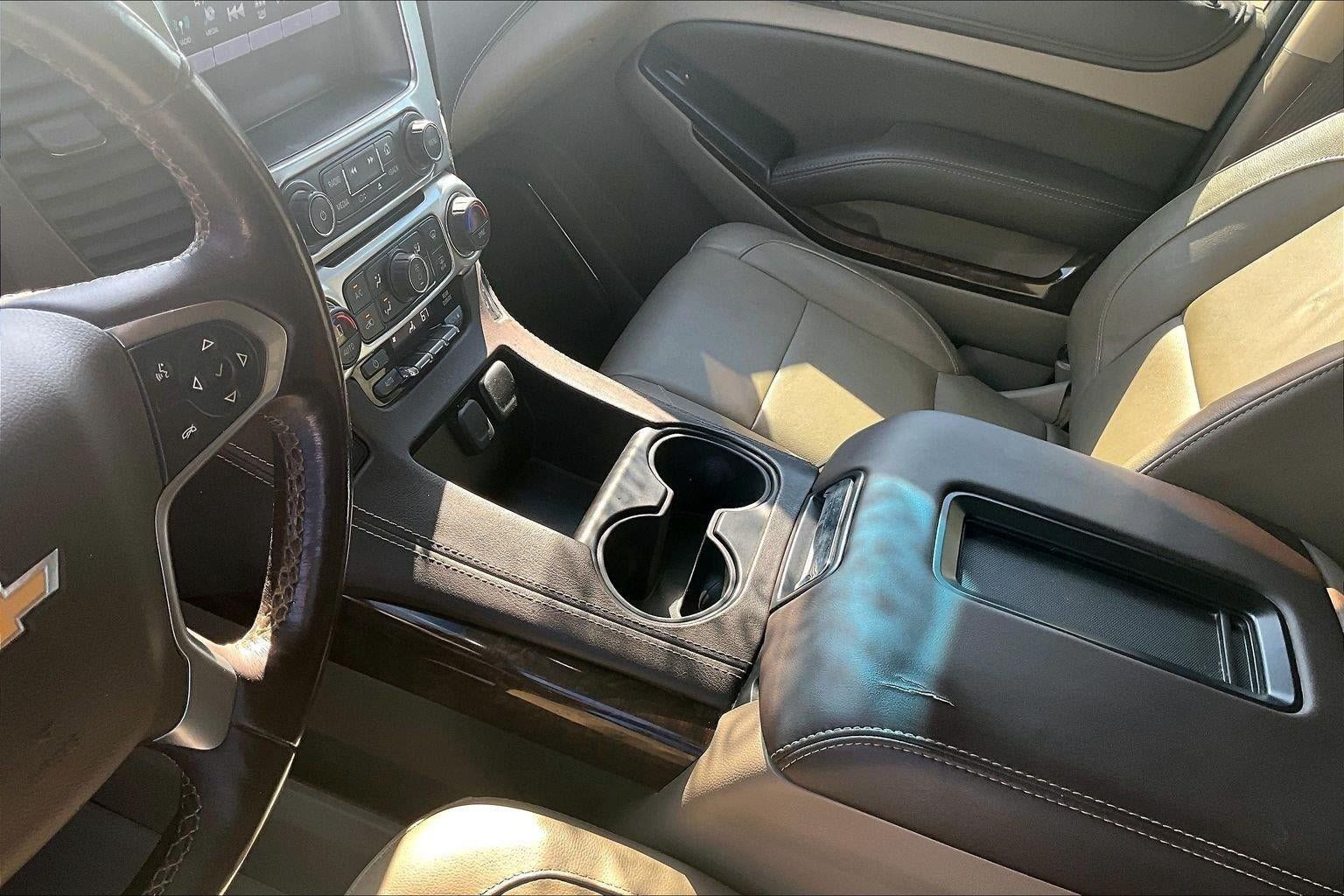Used 2018 Chevrolet Tahoe LT w/ Luxury Package AWD/4WD image 18
