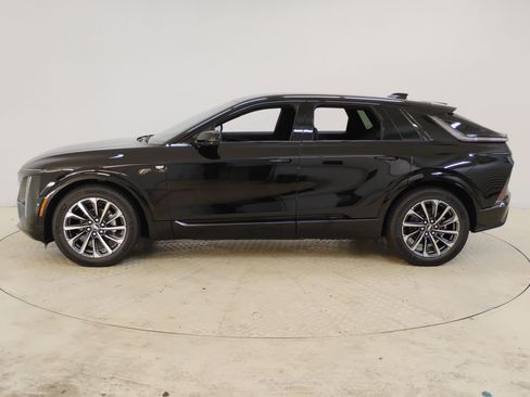 New 2025 Cadillac Lyriq Sport image 2
