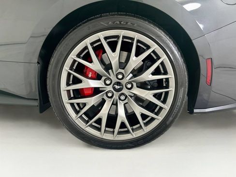 Used 2024 Ford Mustang GT Premium RWD image 27