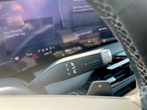 New 2026 Buick Enclave Avenir w/ Super Cruise Package image 14