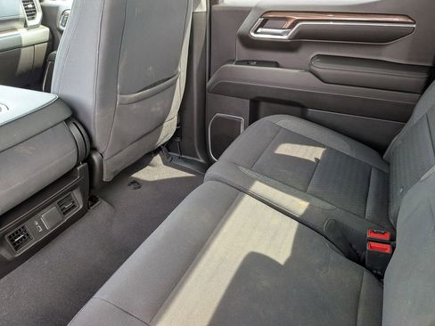 Used 2023 Chevrolet Silverado 1500 LT AWD/4WD image 35