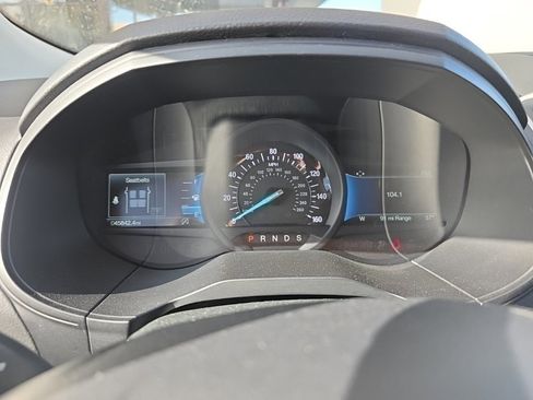Used 2024 Ford Edge SEL image 11