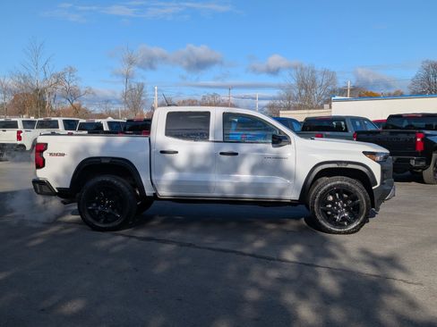 Used 2024 Chevrolet Colorado Trail Boss w/ Advanced Trailering Package image 7