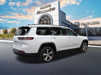 Used 2021 Jeep Grand Cherokee L Limited w/ MOPAR Finishing Package video 3