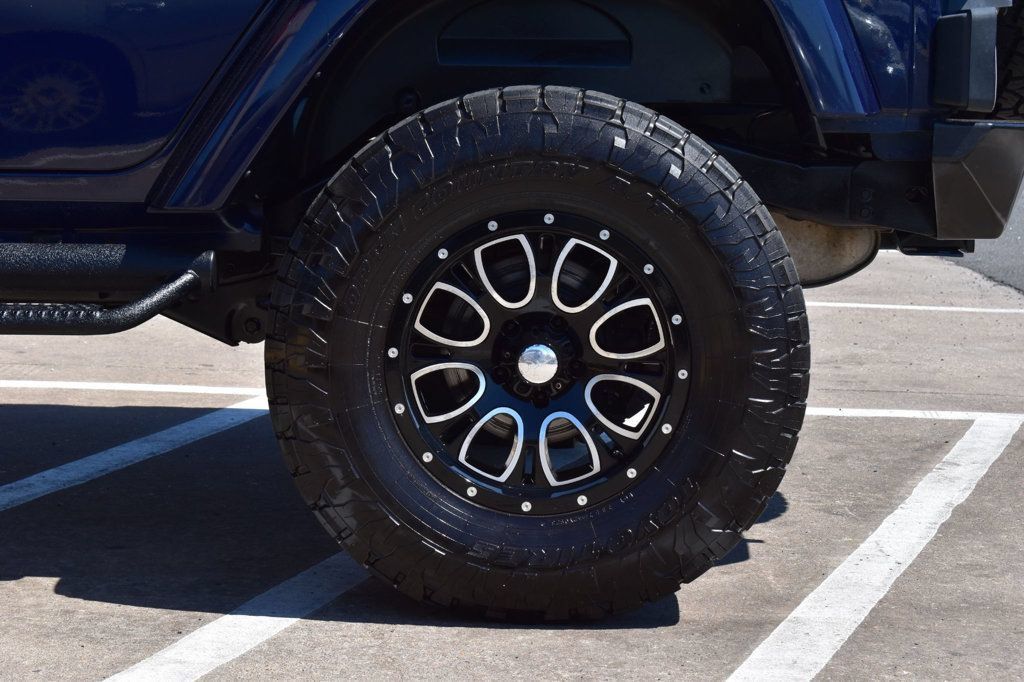 Used 2013 Jeep Wrangler Unlimited Rubicon w/ Connectivity Group AWD/4WD image 11