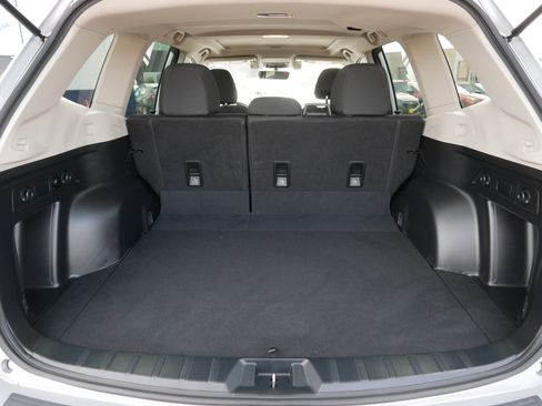 Used 2020 Subaru Forester Premium AWD/4WD image 18
