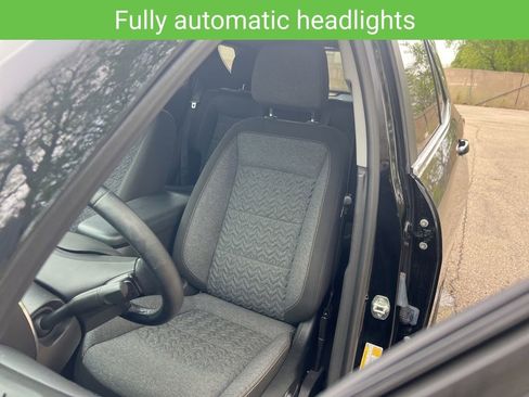 Used 2024 Chevrolet Equinox LT w/ LPO, Floor Liner Package AWD/4WD image 30