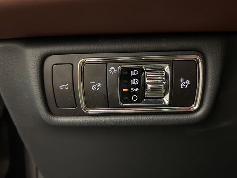 Used 2025 Lincoln Aviator Reserve w/ Equipment Group 201A image 25