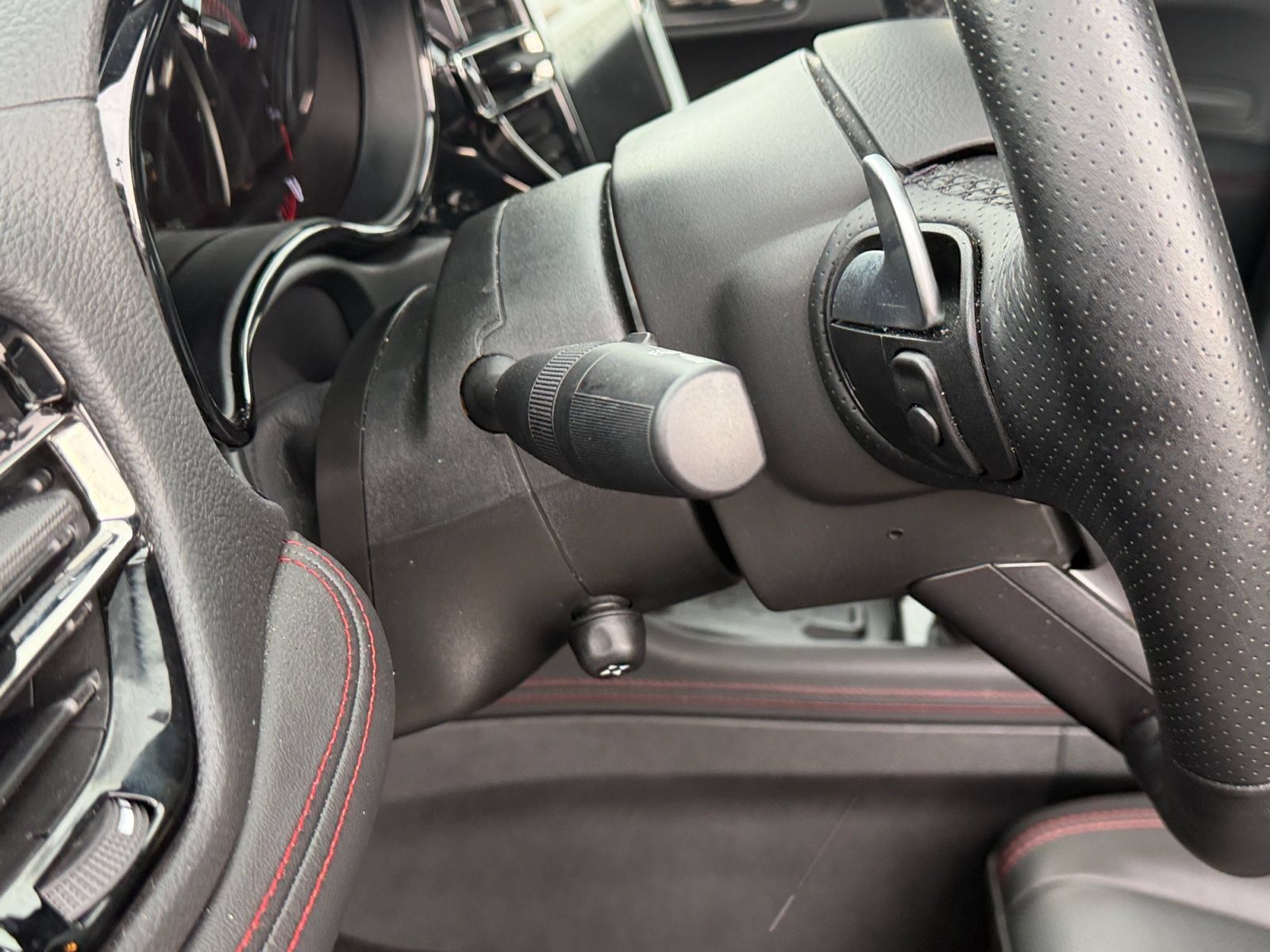 Used 2025 Dodge Durango GT AWD/4WD image 26