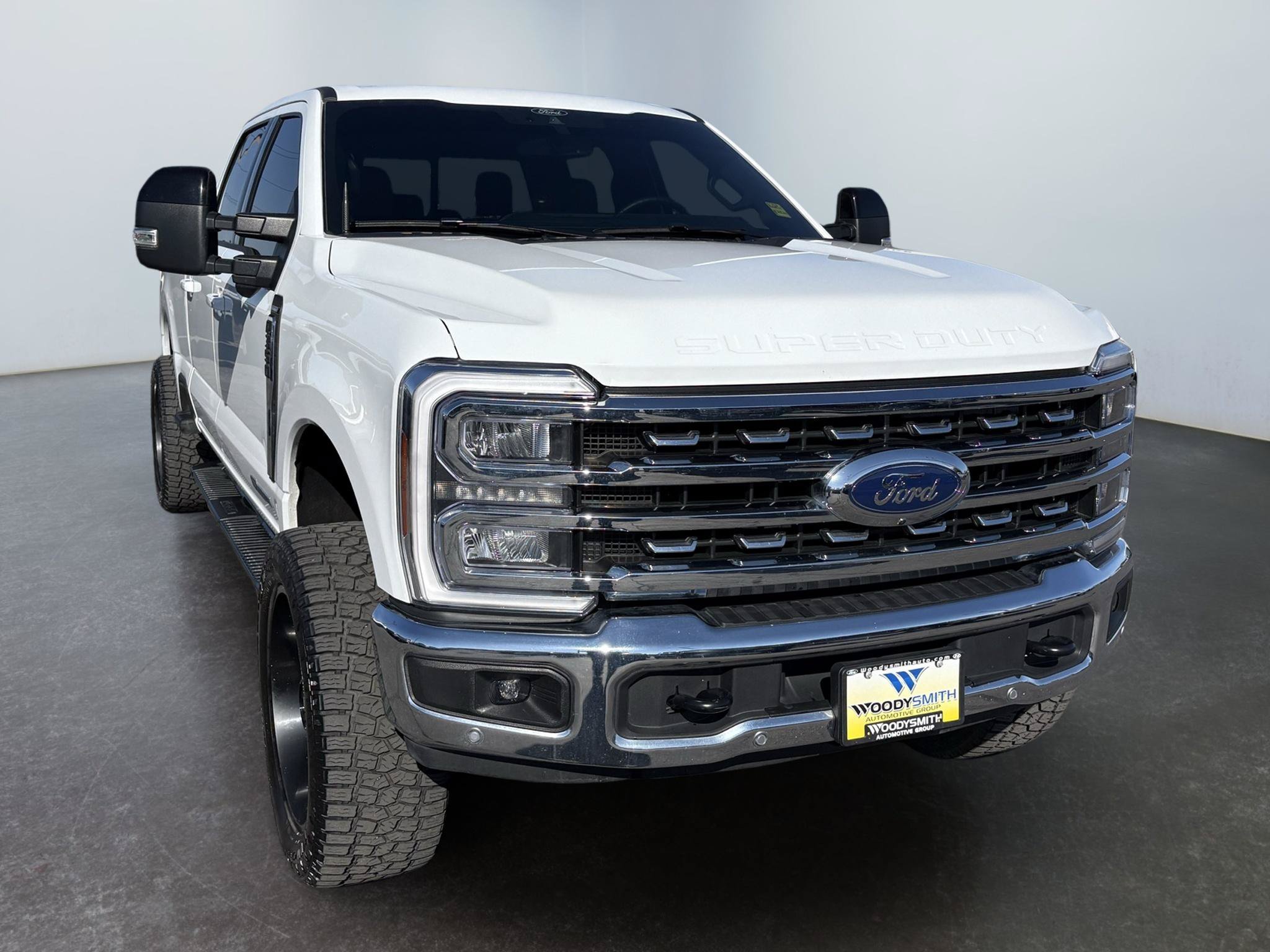 Used 2026 Ford F350 Lariat w/ Lariat Premium Package AWD/4WD image 7