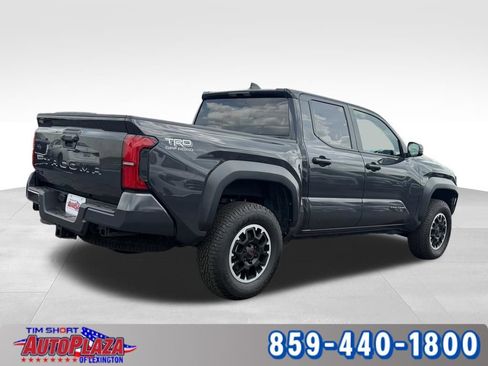 Used 2026 Toyota Tacoma TRD Off-Road AWD/4WD image 9