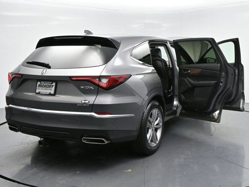 Used 2022 Acura MDX SH-AWD image 44