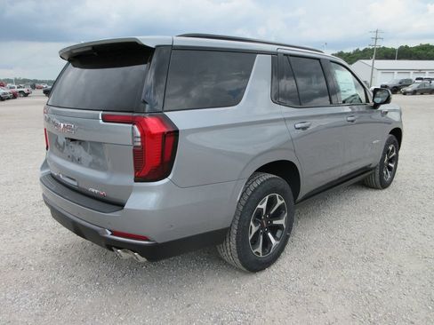 New 2026 GMC Yukon AT4 w/ AT4 Premium Plus Package AWD/4WD image 4