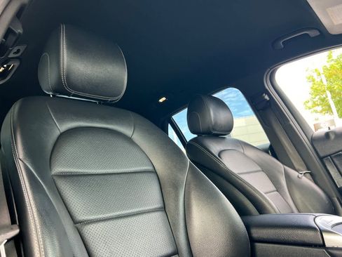 Used 2018 Mercedes-Benz GLC 300 image 20