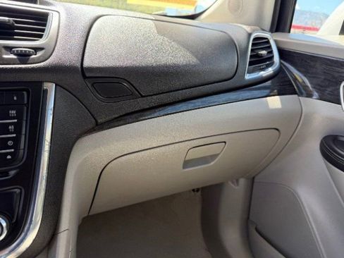 Used 2016 Buick Encore FWD image 25