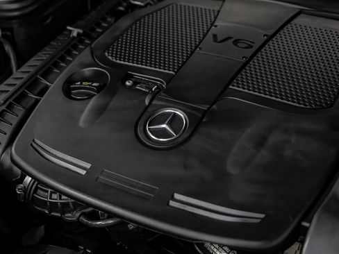 Used 2013 Mercedes-Benz E 350 4MATIC Sedan w/ Premium 1 Pkg image 57