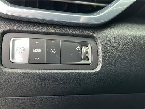 Certified 2025 GMC Acadia Elevation image 14