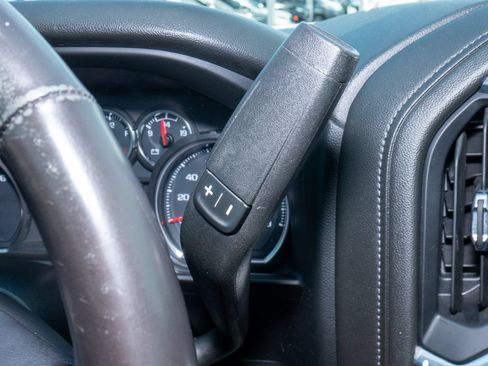 Used 2021 Chevrolet Silverado 1500 LT RWD image 30
