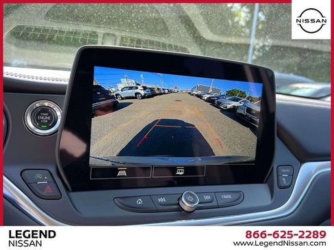 Used 2024 Chevrolet Blazer LT AWD/4WD image 27