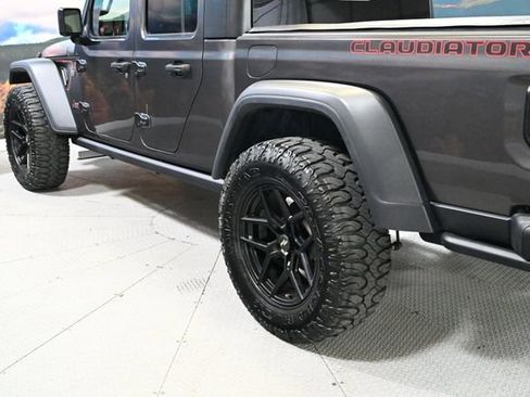 Used 2021 Jeep Gladiator Rubicon AWD/4WD image 7