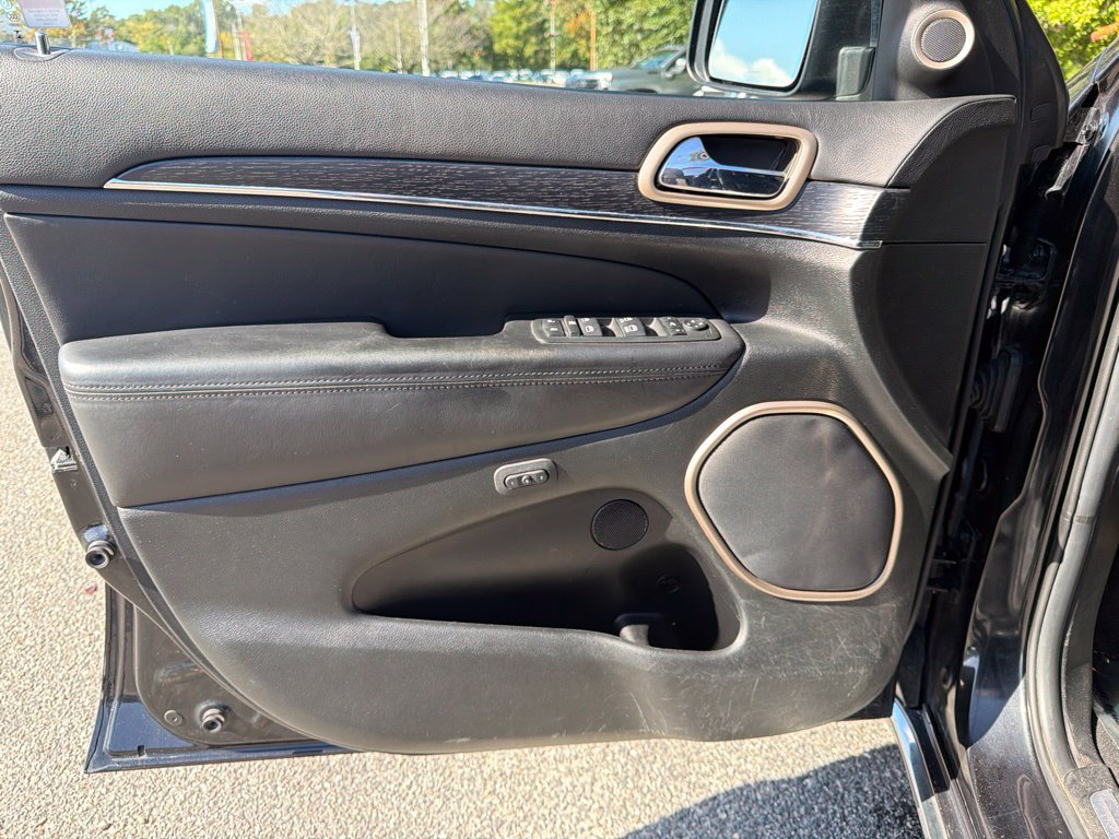 Used 2014 Jeep Grand Cherokee Summit AWD/4WD image 14