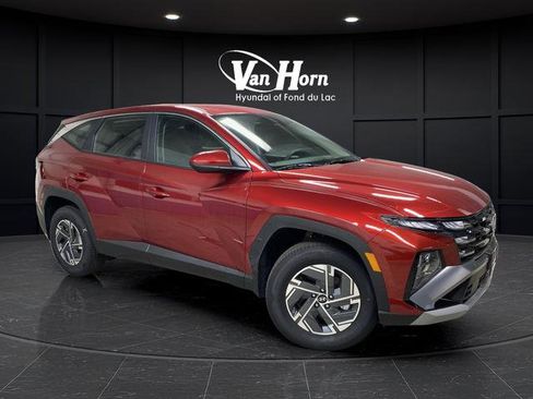 New 2026 Hyundai Tucson Blue SE image 1