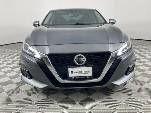 Used 2020 Nissan Altima 2.5 SL FWD image 14
