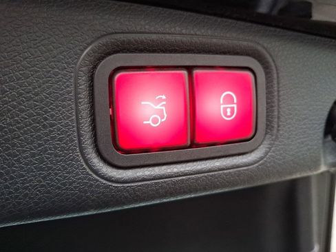 Used 2022 Mercedes-Benz E 350 4MATIC Sedan image 27