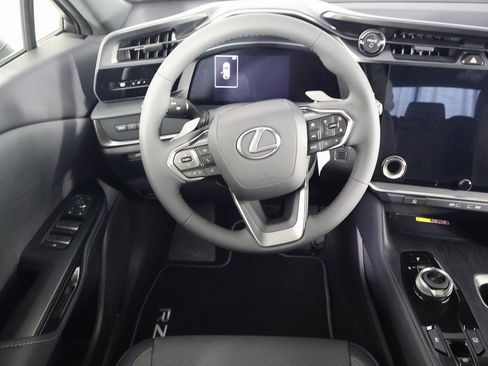 New 2026 Lexus RZ 350e image 3