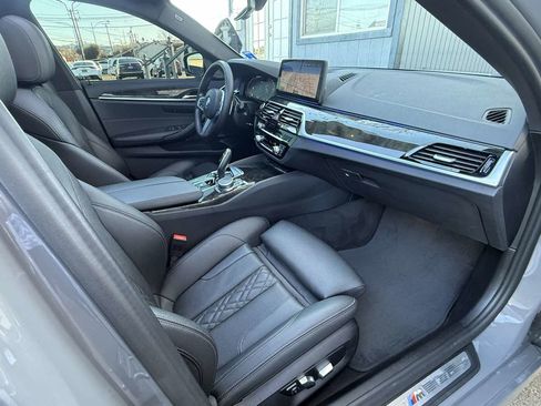 Used 2022 BMW 540i 540i w/ M Sport Package image 12