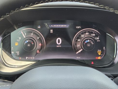 New 2026 RAM 2500 Limited AWD/4WD image 14