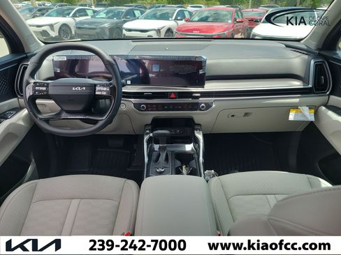 New 2026 Kia Sorento S FWD image 14