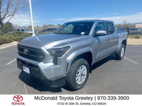 Used 2024 Toyota Tacoma SR5 AWD/4WD image 1