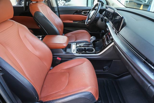 Used 2024 Kia Carnival SX Prestige FWD image 19