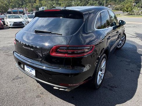 Used 2018 Porsche Macan Turbo AWD/4WD image 6