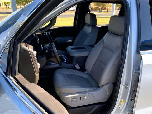 Used 2021 GMC Sierra 1500 SLT image 8